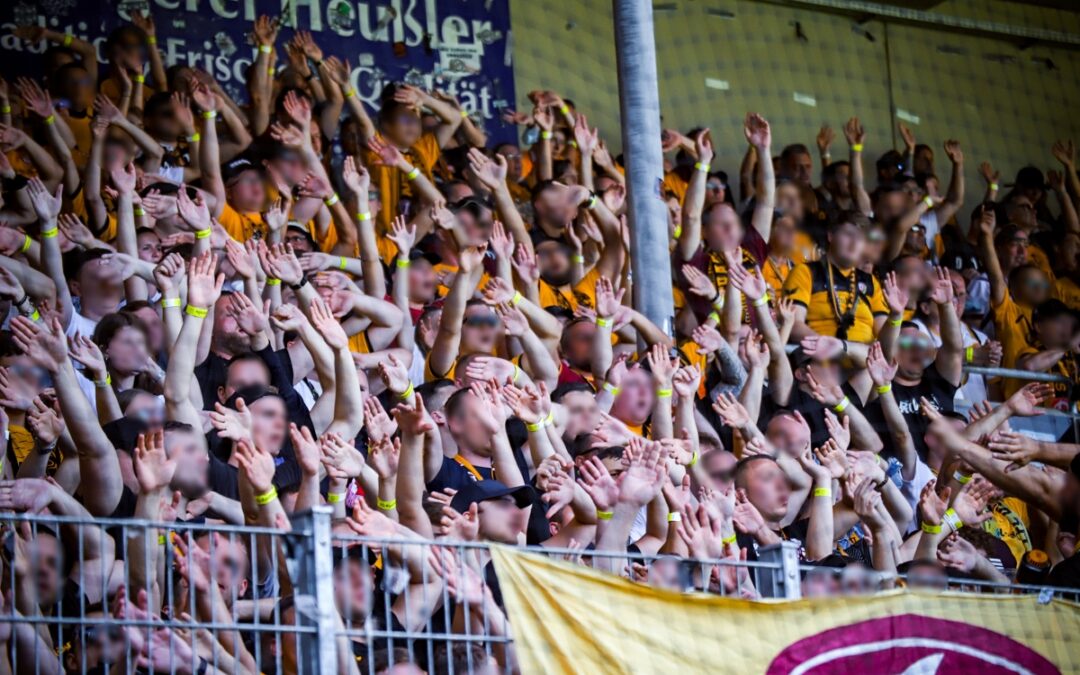 21/22 – 06 — 1. FC Hei­den­heim vs. SG Dyna­mo Dresden