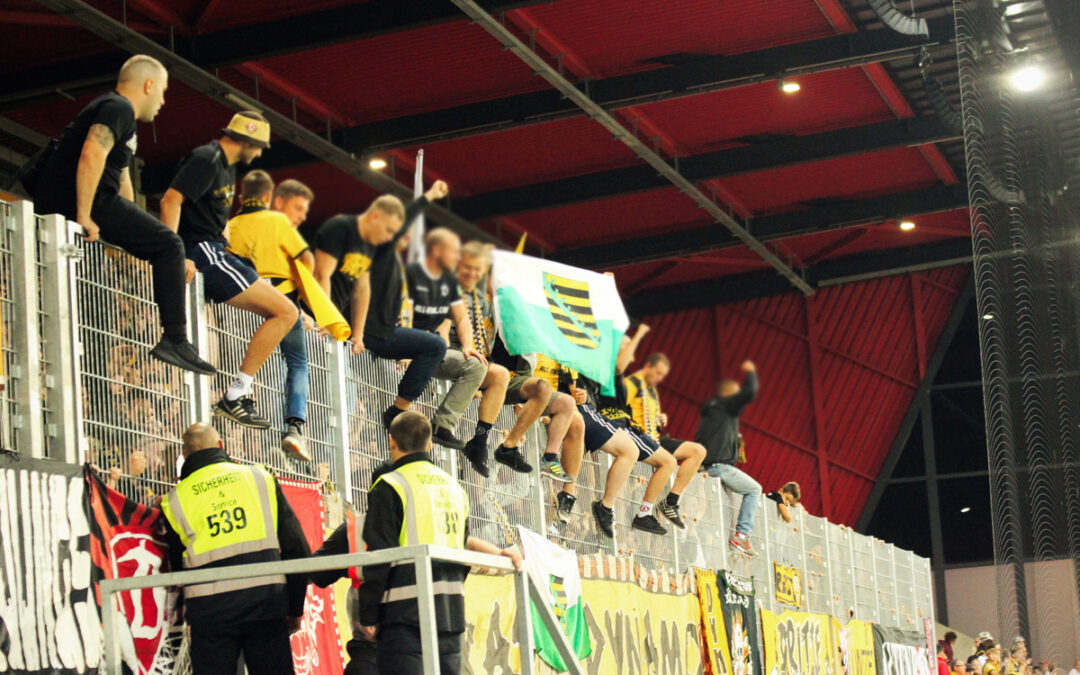 18/19 – 05 – SSV Jahn Regens­burg vs. SG Dyna­mo Dresden