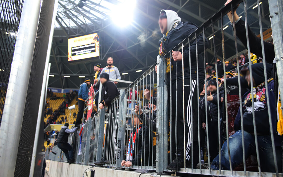 19/20 – 15 – SG Dyna­mo Dres­den vs. Hol­stein&nbsp;Kiel