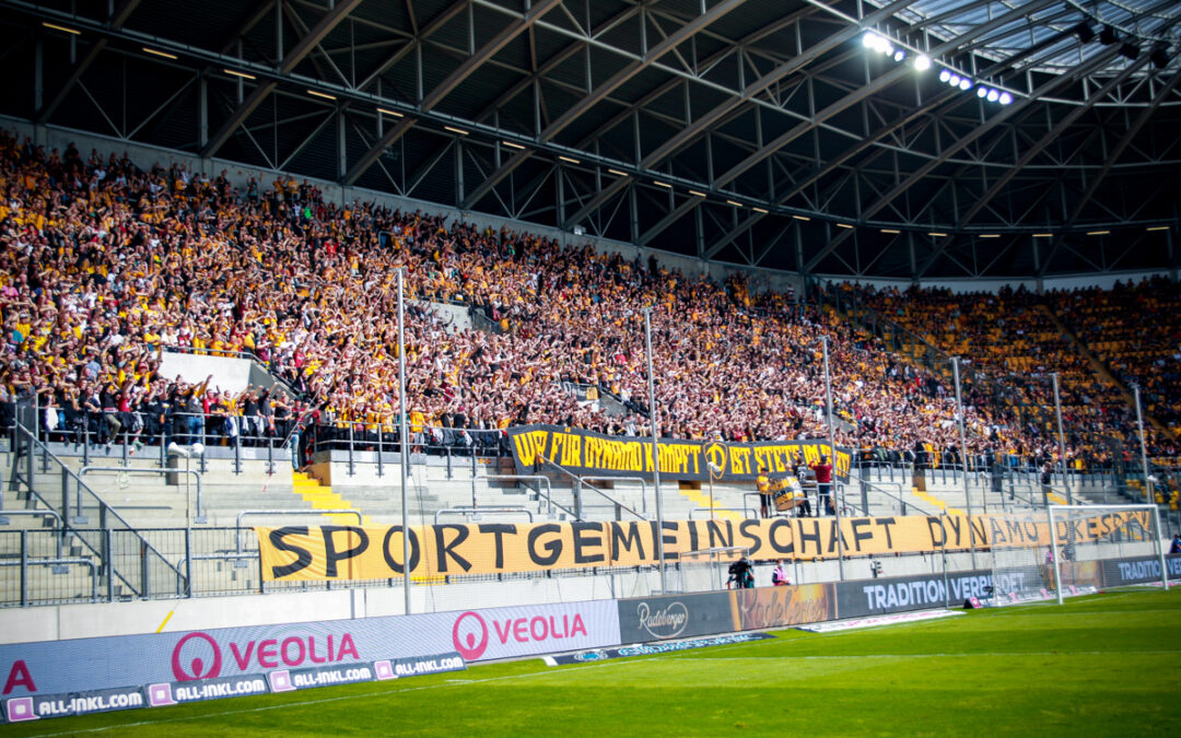 21/22 – 05 — SG Dyna­mo Dres­den vs. SC Paderborn