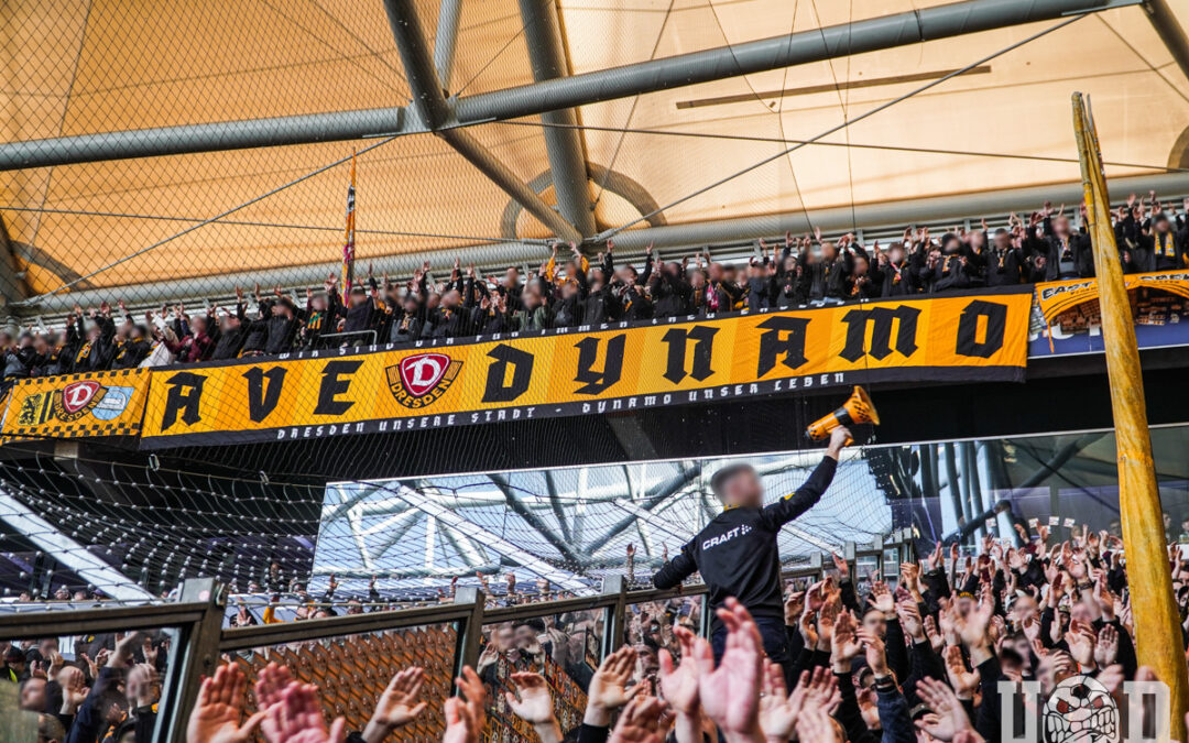 25/26 – 21 – FC Schal­ke 04 vs. SG Dyna­mo Dresden